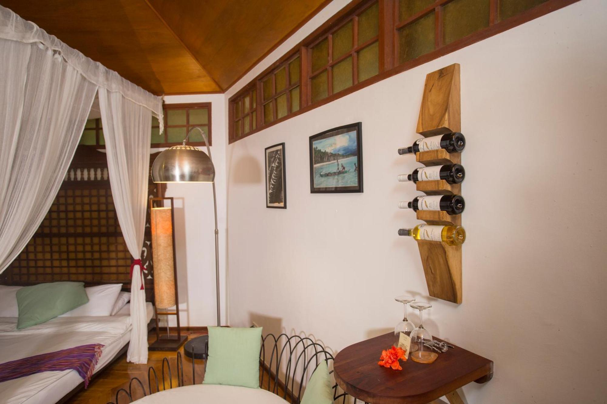 Mandala Spa & Resort Villas Manoc-Manoc Екстериор снимка
