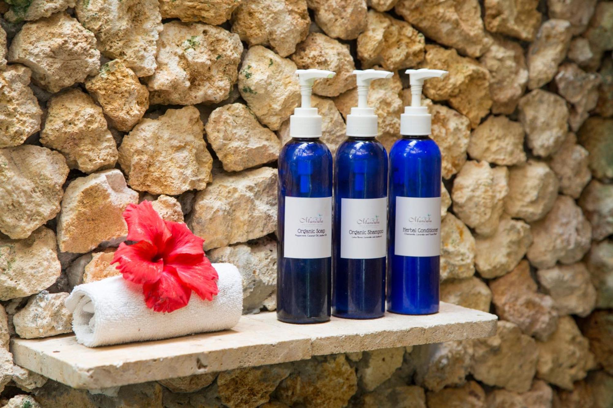 Mandala Spa & Resort Villas Manoc-Manoc Екстериор снимка