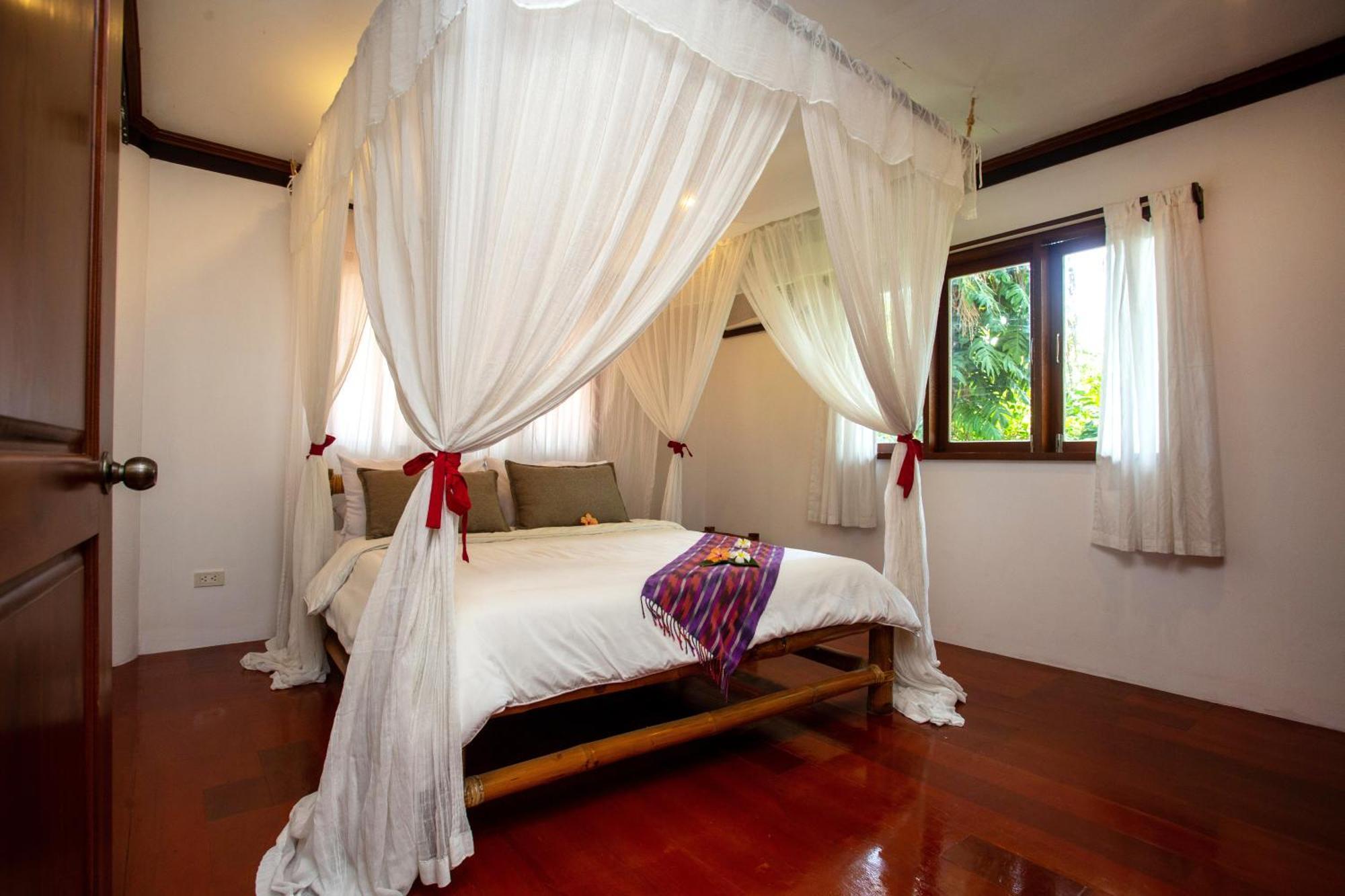 Mandala Spa & Resort Villas Manoc-Manoc Екстериор снимка